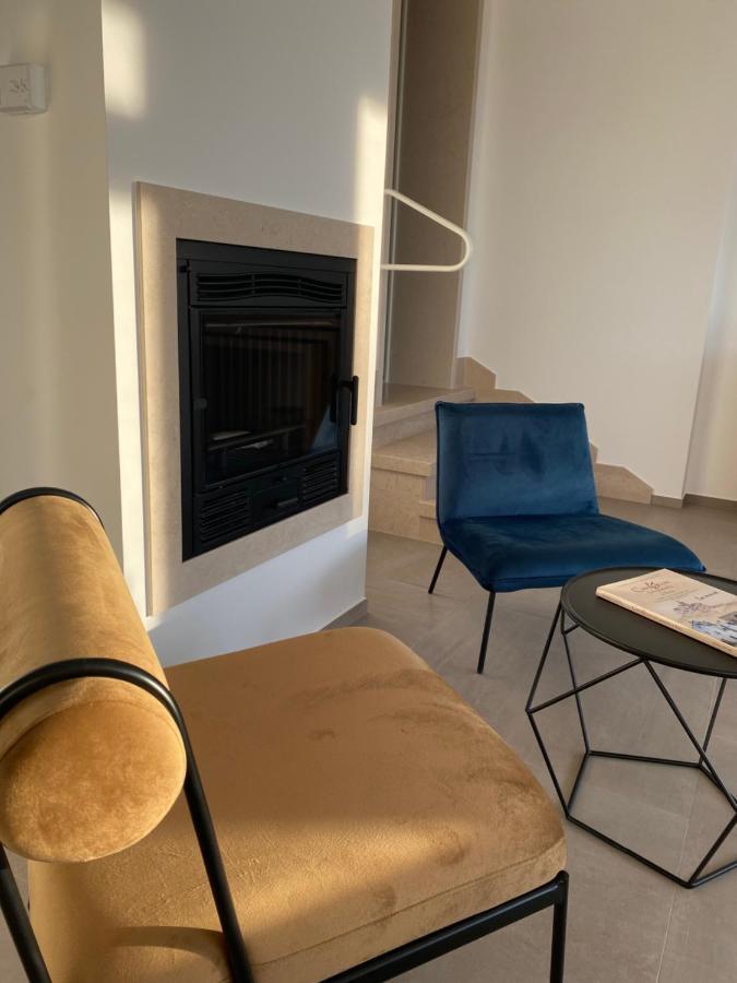 Porta Dell'Est Guest House โนซิ ภายนอก รูปภาพ
