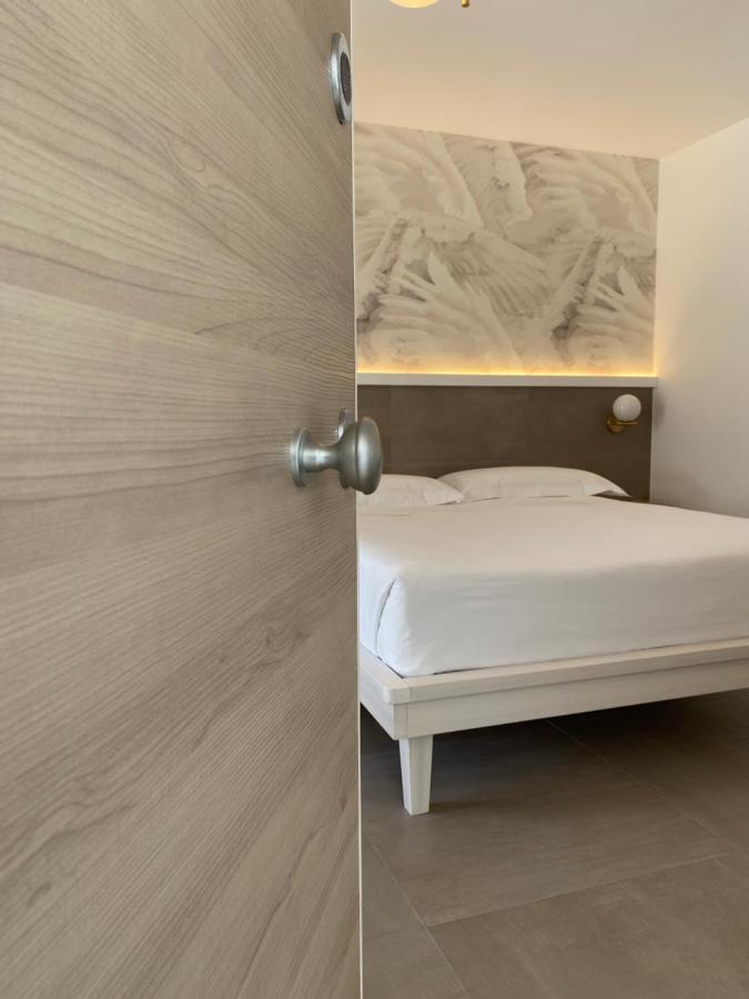 Porta Dell'Est Guest House โนซิ ภายนอก รูปภาพ